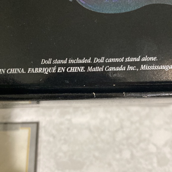 Barbie 40th anniversary collectible doll in box - Picture 6 of 9